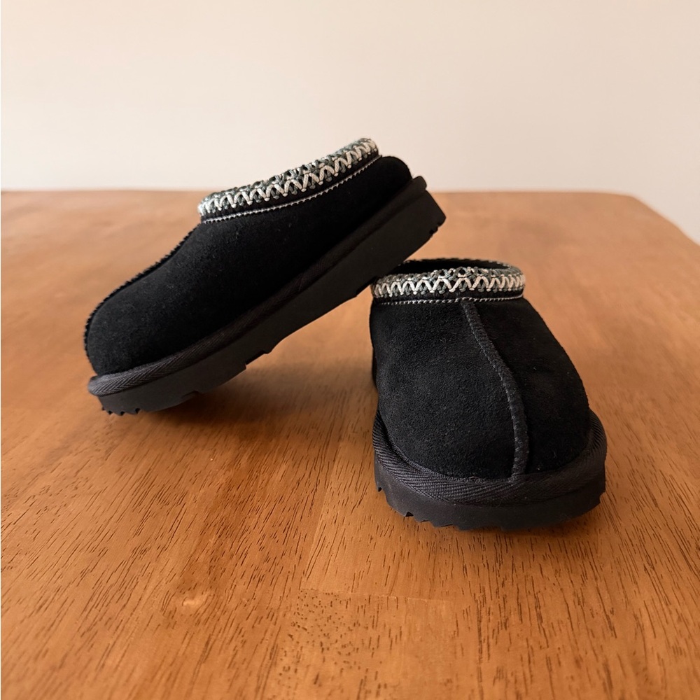 UGG Black Kids Slippers with Patterned Trim